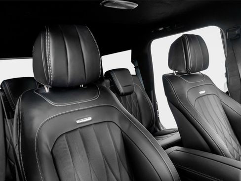 Used 2025 Mercedes-Benz G 63 AMG 4MATIC image 32
