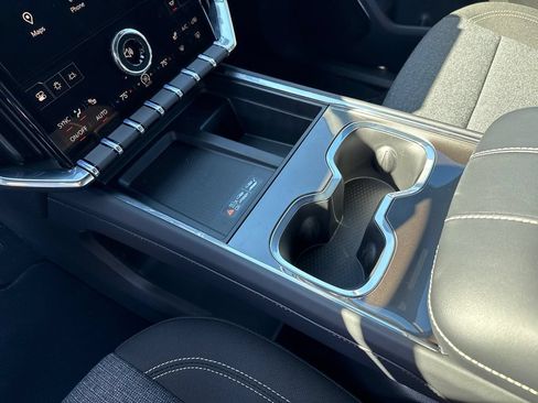 New 2026 GMC Acadia Elevation AWD/4WD image 28