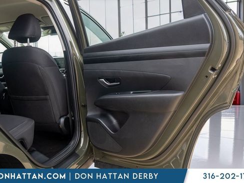 Used 2025 Hyundai Tucson SEL FWD image 24