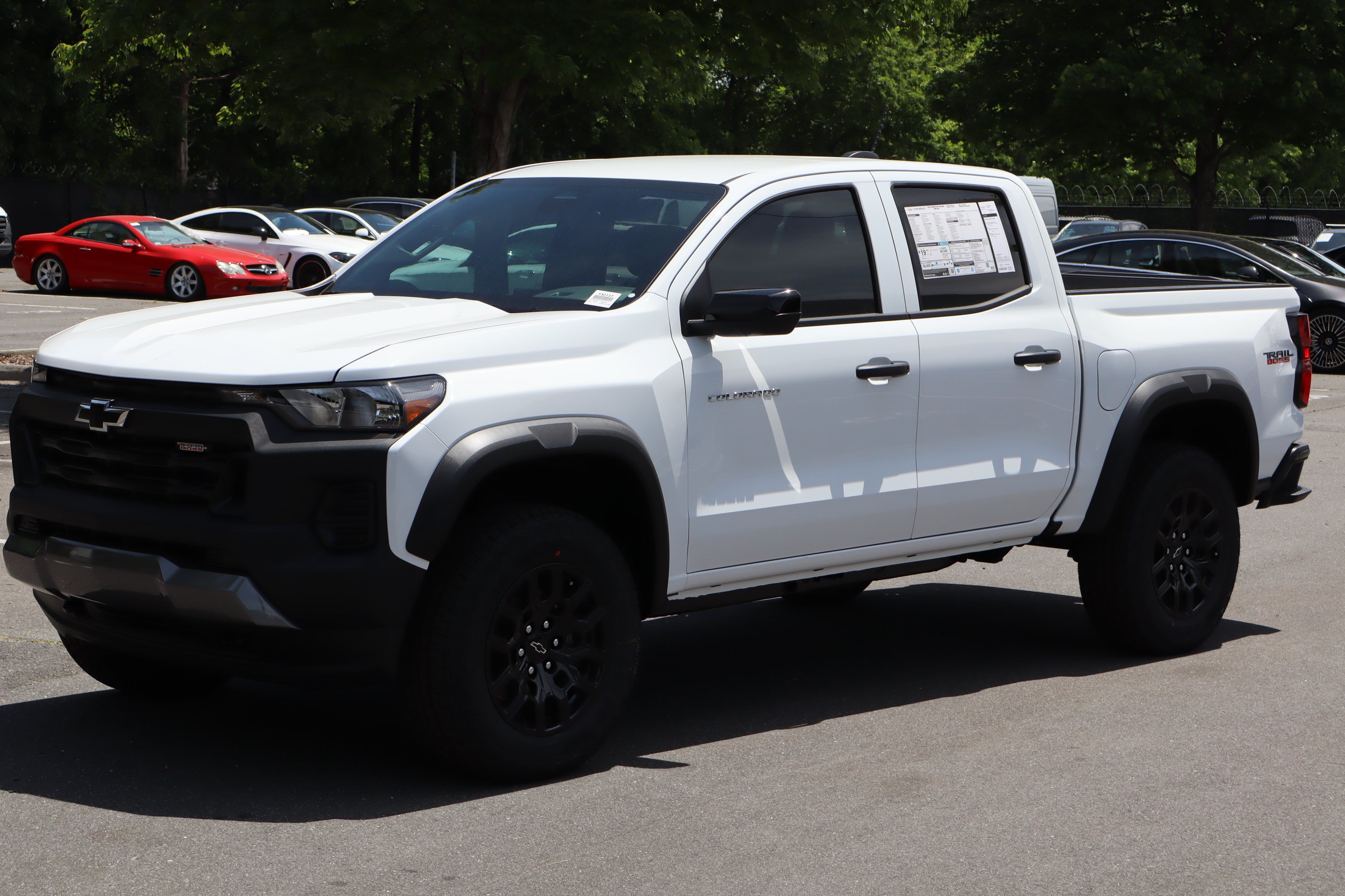 New 2026 Chevrolet Colorado Trail Boss AWD/4WD image 3