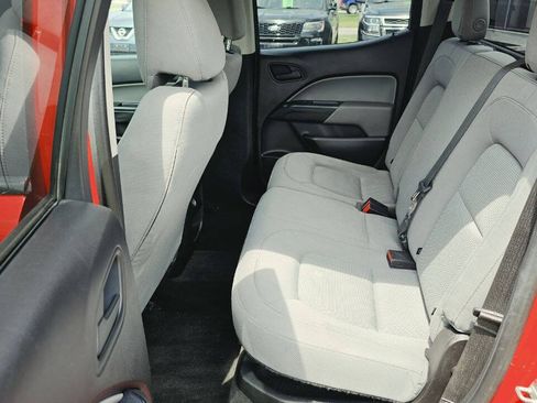 Used 2017 Chevrolet Colorado W/T RWD image 11