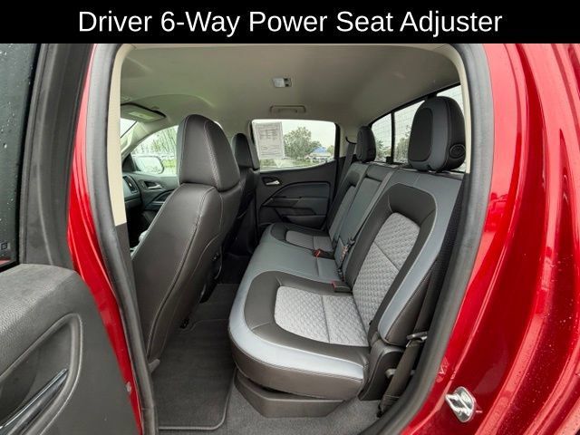 Used 2021 Chevrolet Colorado Z71 w/ Safety Package AWD/4WD image 8