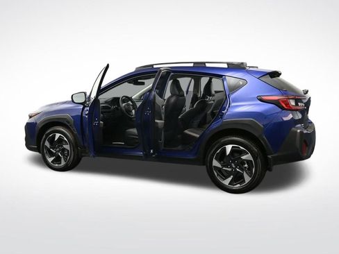 Used 2025 Subaru Crosstrek 2.5i Limited AWD/4WD image 35