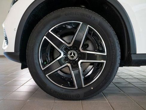 New 2026 Mercedes-Benz GLC 300 4MATIC image 9