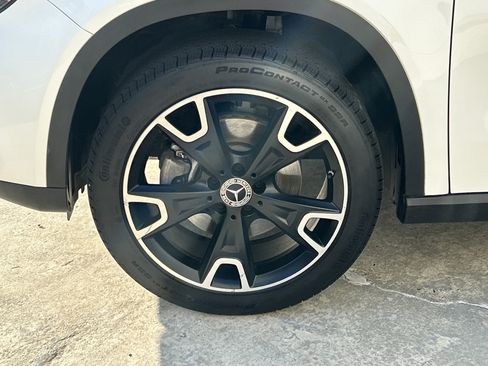 Used 2019 Mercedes-Benz GLA 250 image 14