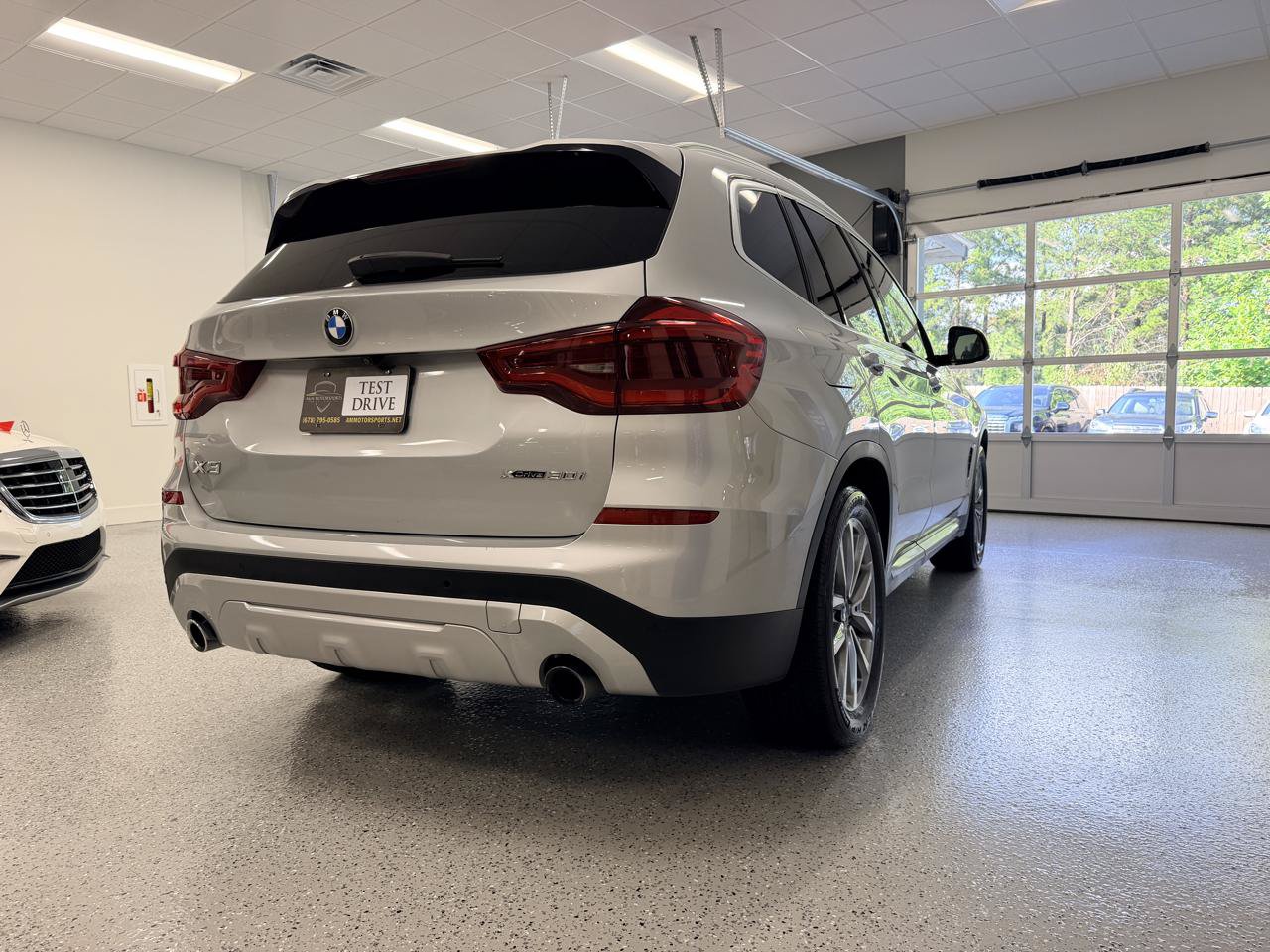 Used 2019 BMW X3 xDrive30i w/ Premium Package AWD/4WD image 9