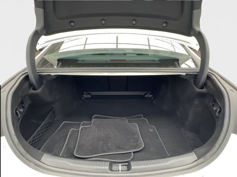 Used 2024 Mercedes-Benz C 300 Sedan image 17