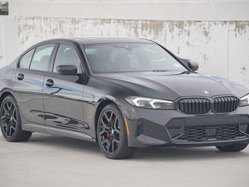 New 2026 BMW 330i Sedan w/ M Sport Package image 3
