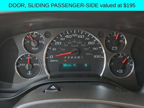 Used 2022 GMC Savana 3500 LS RWD image 14