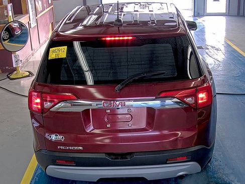Used 2017 GMC Acadia SLE image 8