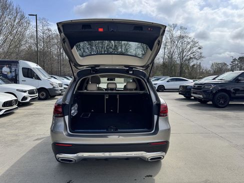 Used 2022 Mercedes-Benz GLC 300 image 22