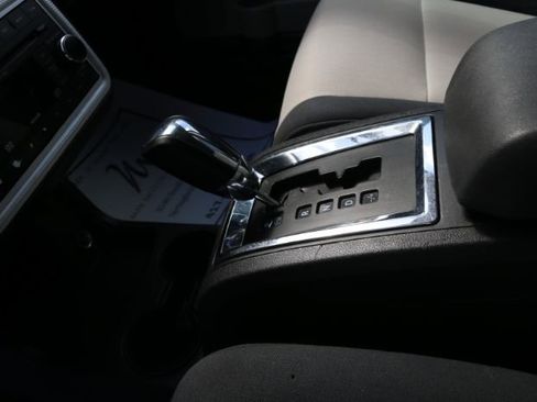 Used 2009 Dodge Journey SXT w/ Flexible Seating Group image 5