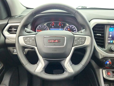 Used 2023 GMC Acadia SLT image 22