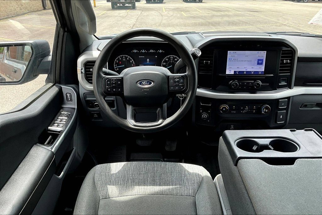 Used 2022 Ford F150 XLT AWD/4WD image 5