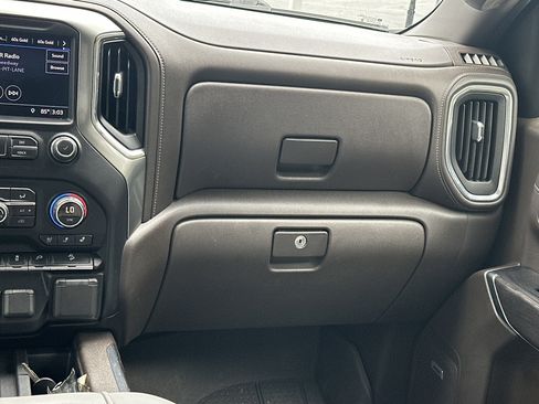 Used 2019 Chevrolet Silverado 1500 LTZ AWD/4WD image 24