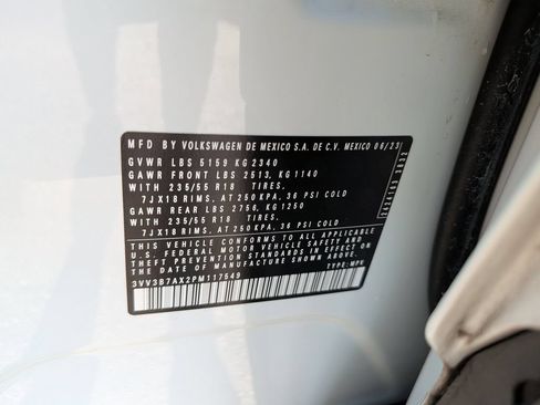 Used 2023 Volkswagen Tiguan SE FWD image 34
