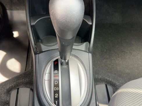 Used 2013 Honda Fit image 33