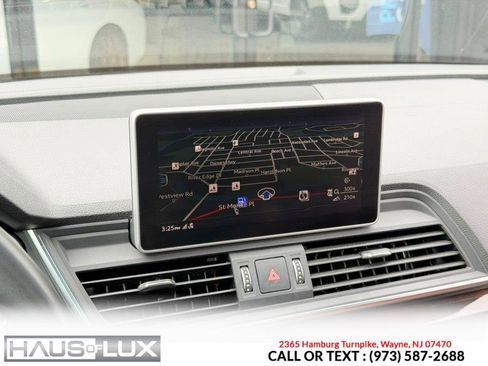 Used 2020 Audi Q5 2.0T Premium Plus w/ Premium Plus Package AWD/4WD image 40