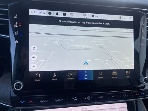 Used 2024 Jeep Grand Wagoneer Series I w/ Flexible Seating Group image 12