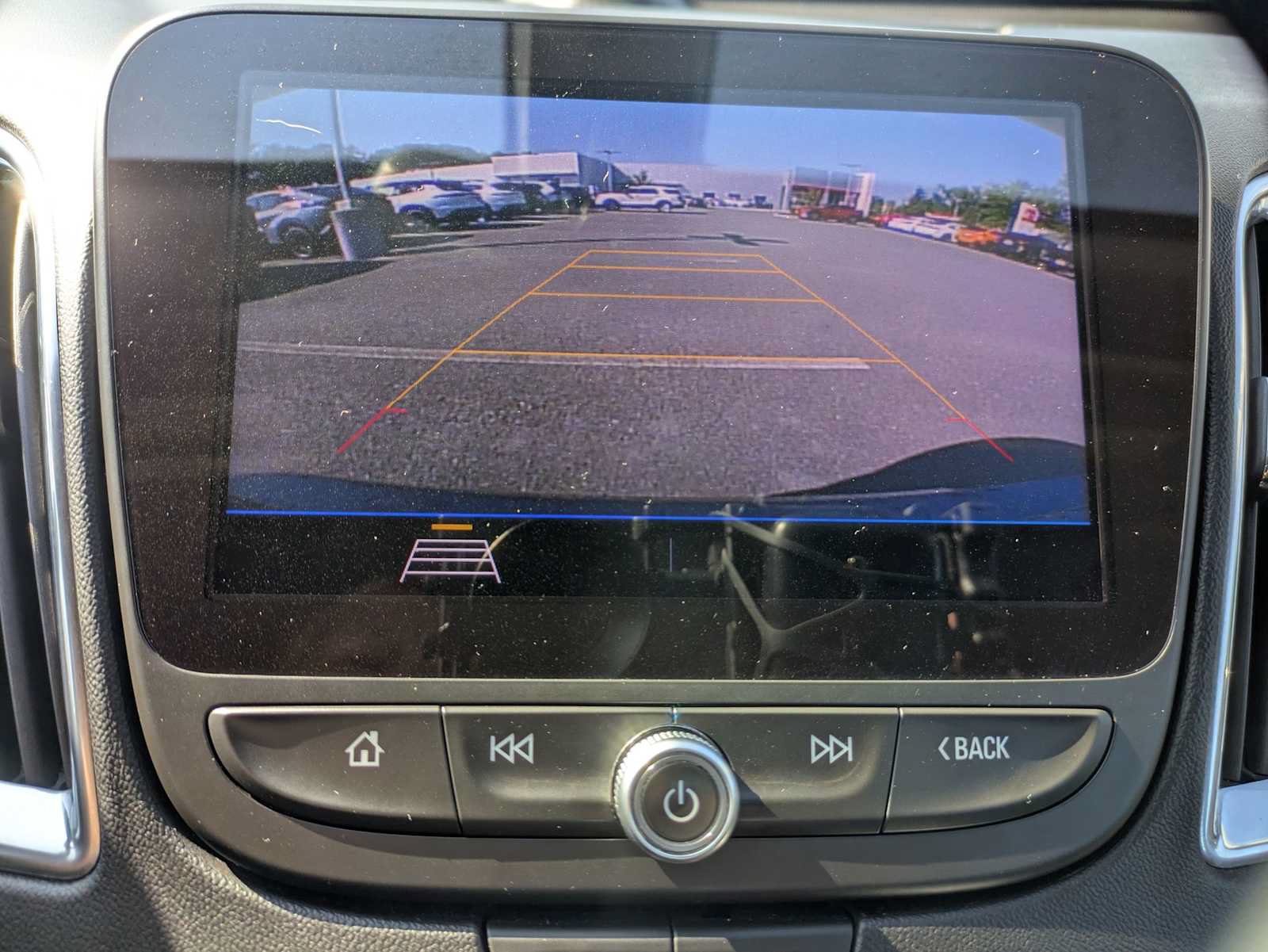 Used 2020 Chevrolet Malibu LT FWD image 13