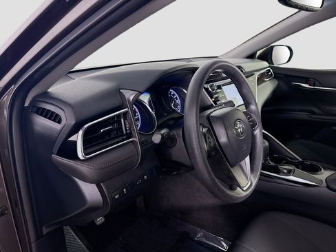 Used 2023 Toyota Camry XSE image 23