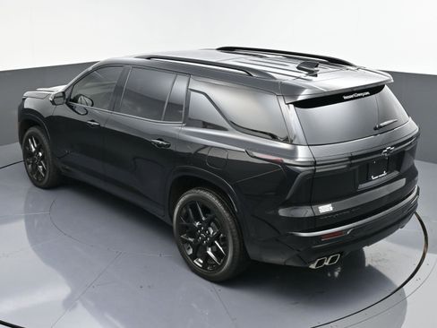 Used 2024 Chevrolet Traverse RS w/ LPO, Floor Liner Package image 55