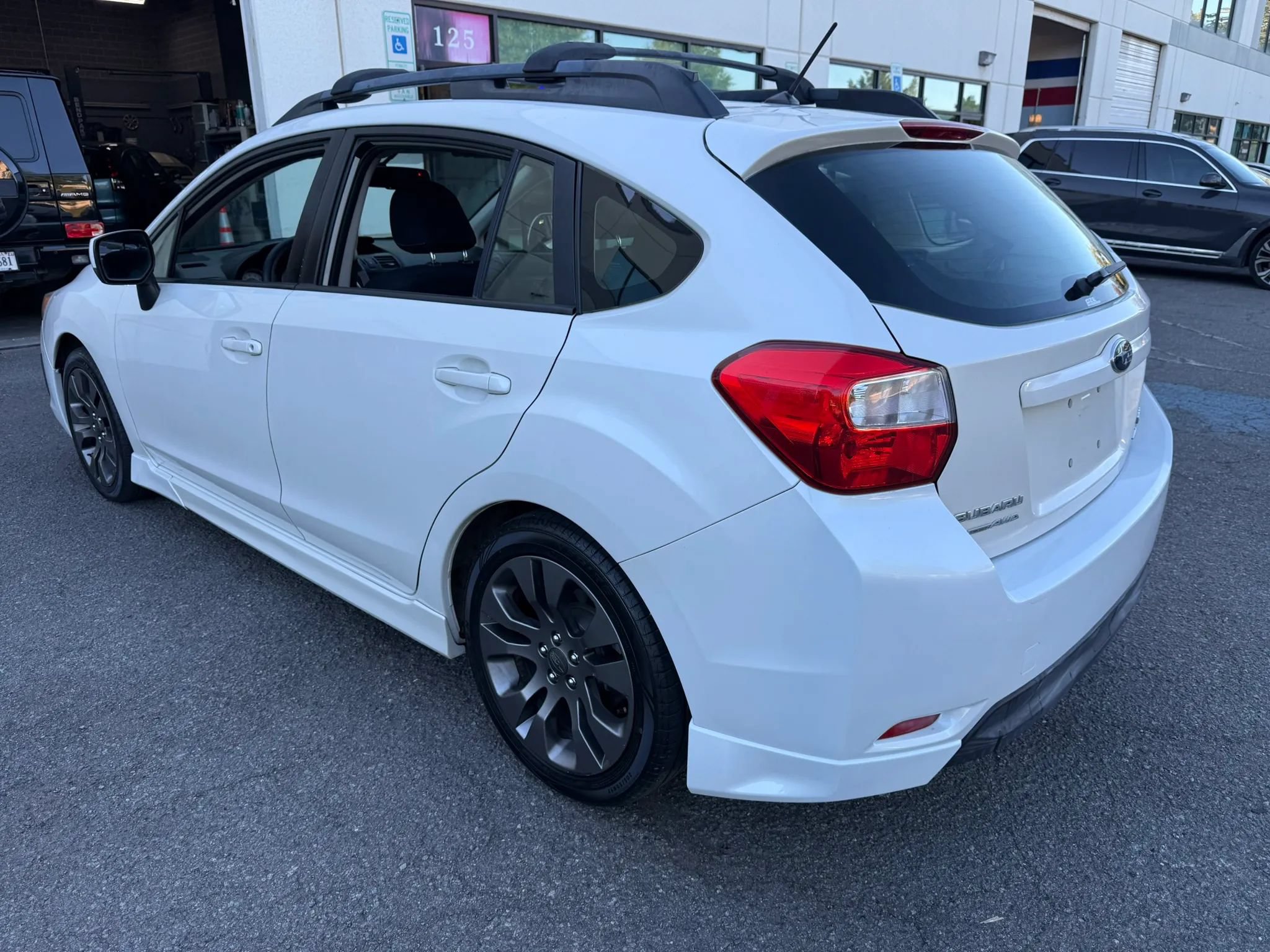 Used 2014 Subaru Impreza 2.0i Sport Premium AWD/4WD image 15