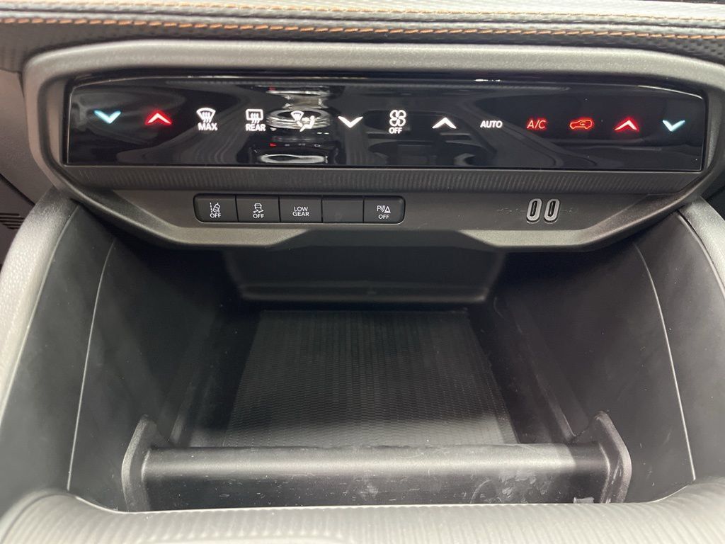 New 2026 Jeep Cherokee Limited AWD/4WD image 18