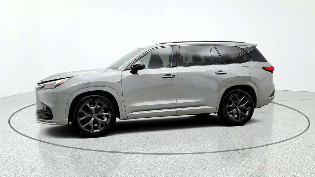 Used 2024 Lexus TX 500h AWD w/ Technology Package image 6