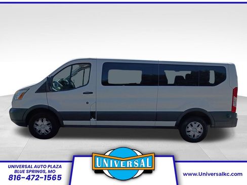 Used 2017 Ford Transit 350 XLT RWD image 1