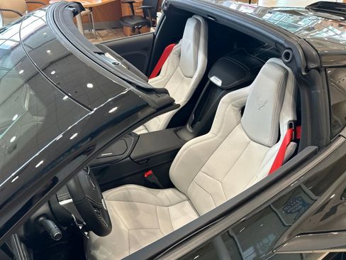 Used 2025 Chevrolet Corvette Z06 RWD image 45