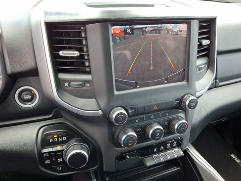 Used 2022 RAM 1500 Big Horn AWD/4WD image 29