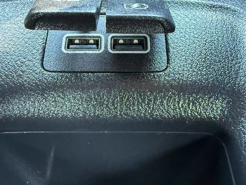 Used 2018 Nissan Kicks SV w/ Exterior Package FWD image 24