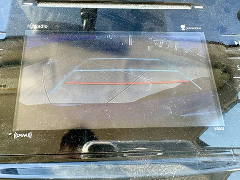 Used 2016 Toyota Prius V image 19