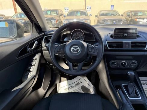 Used 2014 MAZDA MAZDA3 i Sport image 23