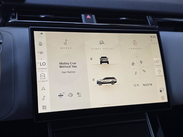 Used 2024 Land Rover Range Rover Velar Dynamic SE AWD/4WD image 26