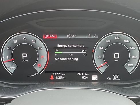 Used 2023 Audi Q7 3.0T Prestige w/ Prestige Package image 17