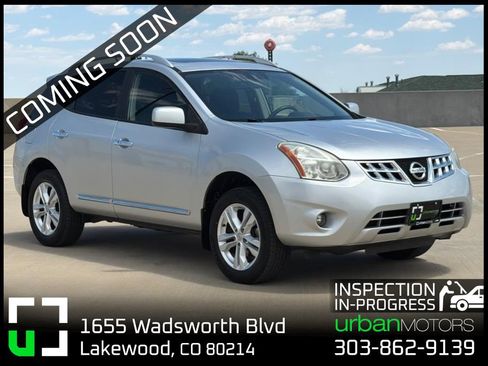 Used 2013 Nissan Rogue SV w/ Premium Pkg AWD/4WD image 1