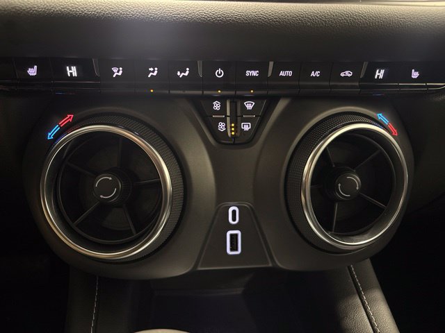 Used 2025 Chevrolet Blazer LT FWD image 20