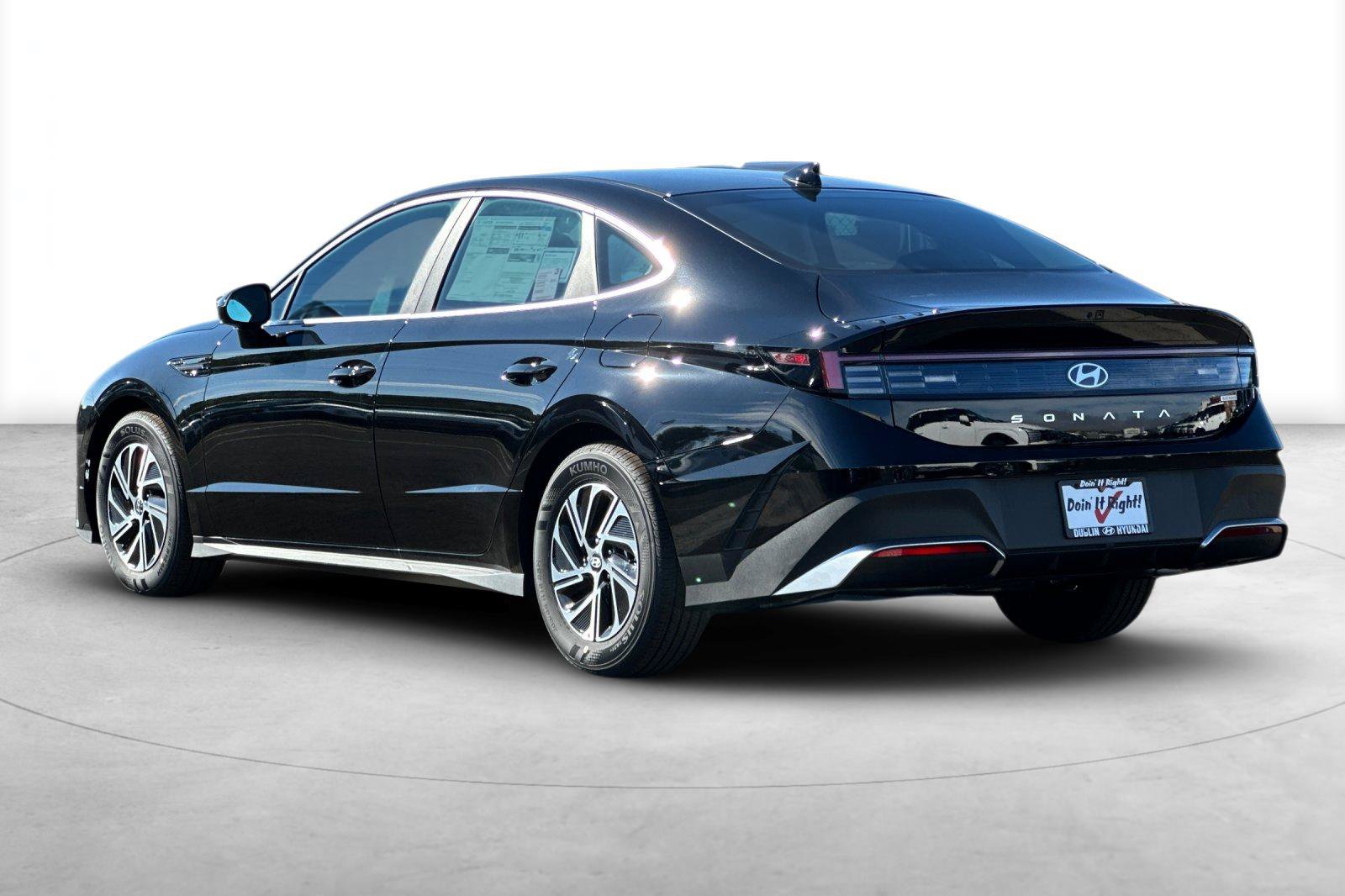 New 2026 Hyundai Sonata Blue FWD image 4