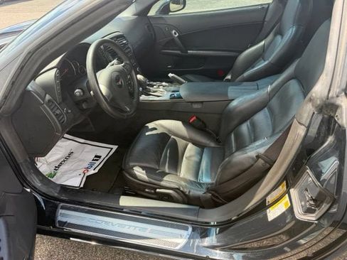 Used 2008 Chevrolet Corvette Coupe w/ Preferred Equipment Group RWD image 16