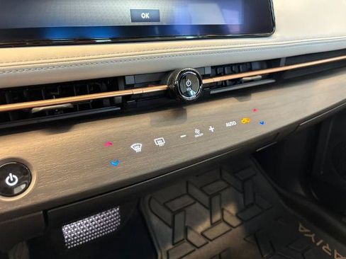 Certified 2024 Nissan Ariya AWD image 23