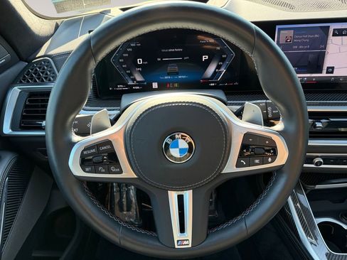 Certified 2025 BMW X7 M60i AWD/4WD image 12