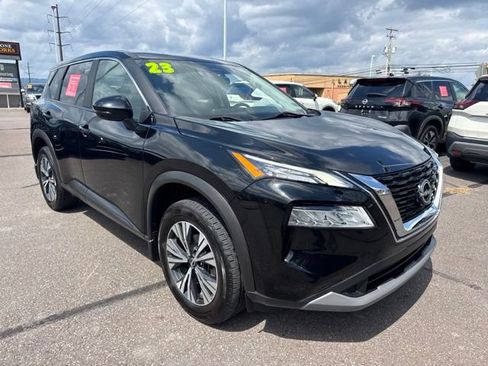 Certified 2023 Nissan Rogue SV AWD/4WD image 3