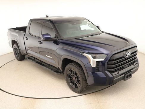 Used 2022 Toyota Tundra SR5 w/ SR5 Premium Package image 42