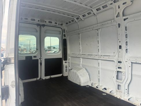 Used 2024 RAM ProMaster 2500 FWD image 29