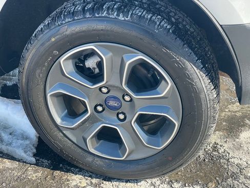 Used 2021 Ford EcoSport S image 25