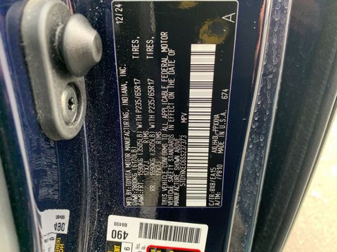 Used 2025 Toyota Sienna XLE image 32