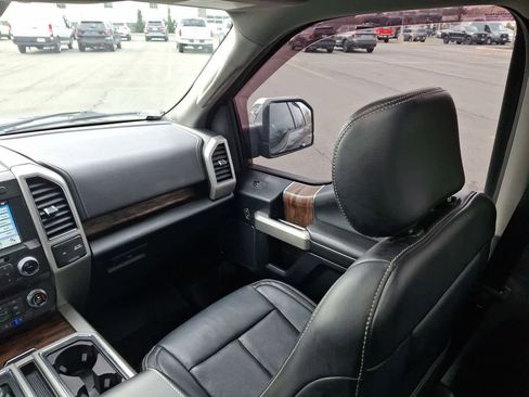 Certified 2019 Ford F150 Lariat w/ Equipment Group 502A Luxury image 11