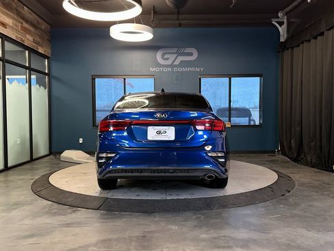 Used 2021 Kia Forte LXS FWD image 4